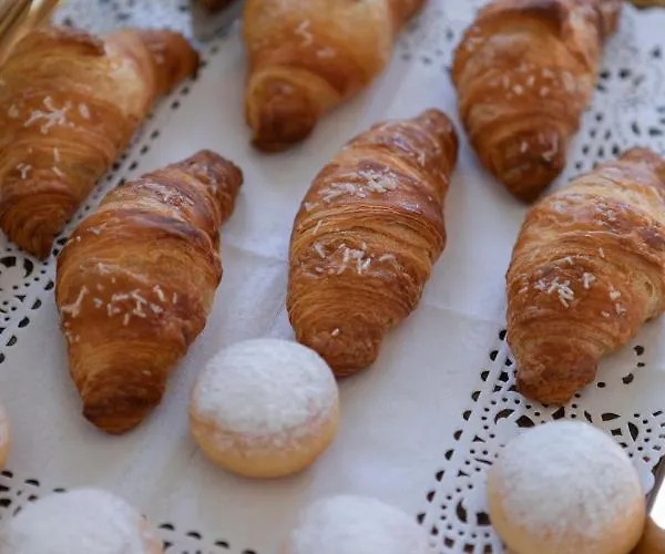 Il Tabia לינה וארוחת בוקר 4*