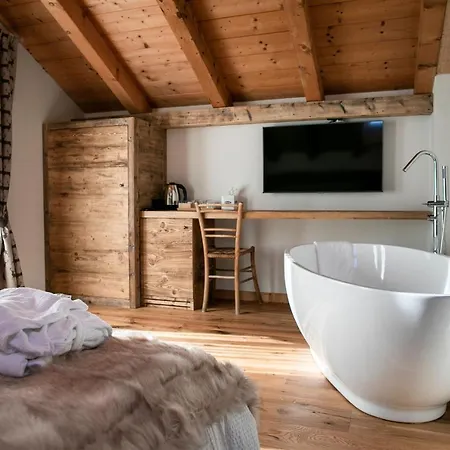 Bed & Breakfast Il Tabia 4*